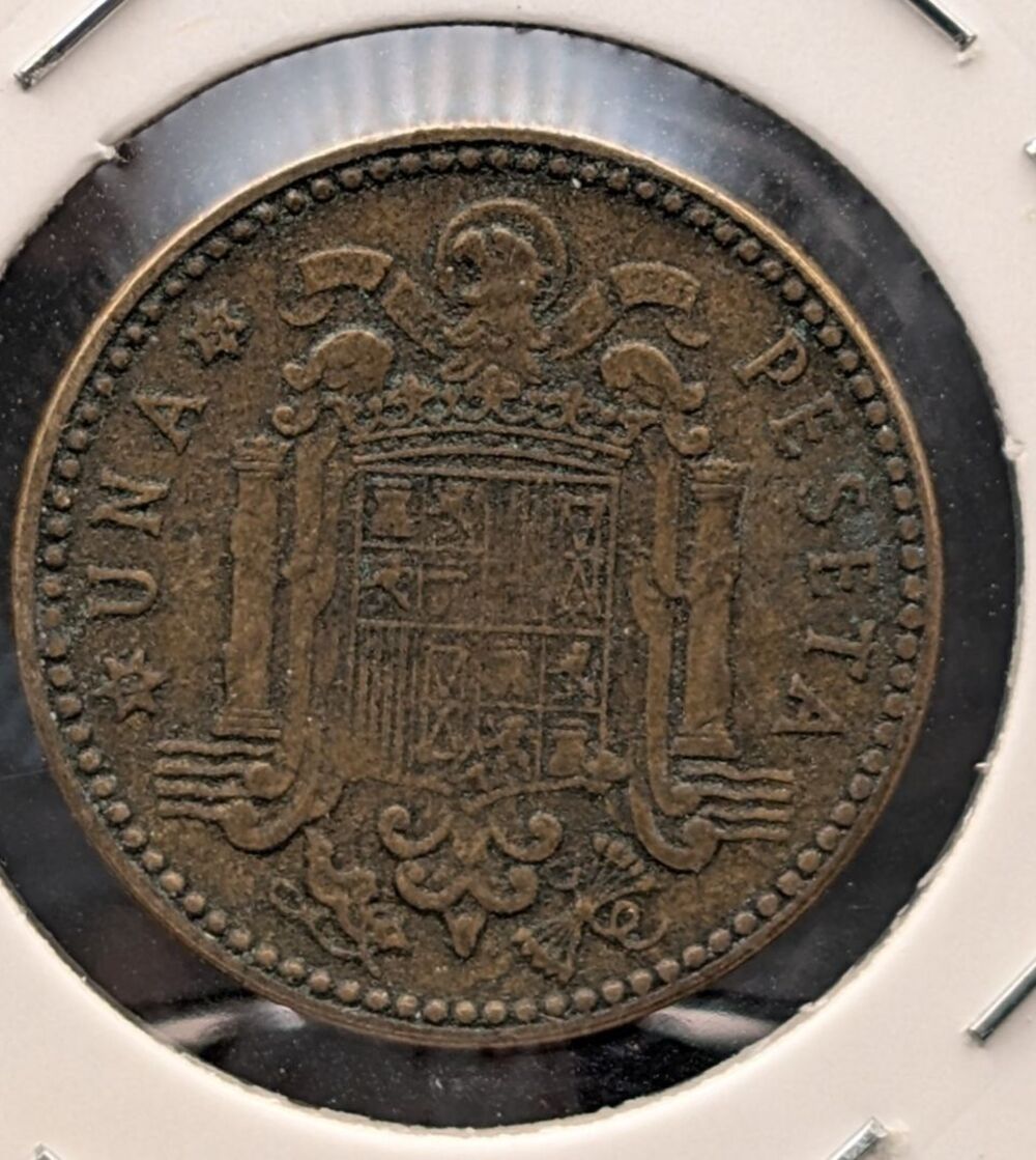 Spain 1 Peseta – 1947 – Coat of Arms – Circulated Franco‑Era Coin